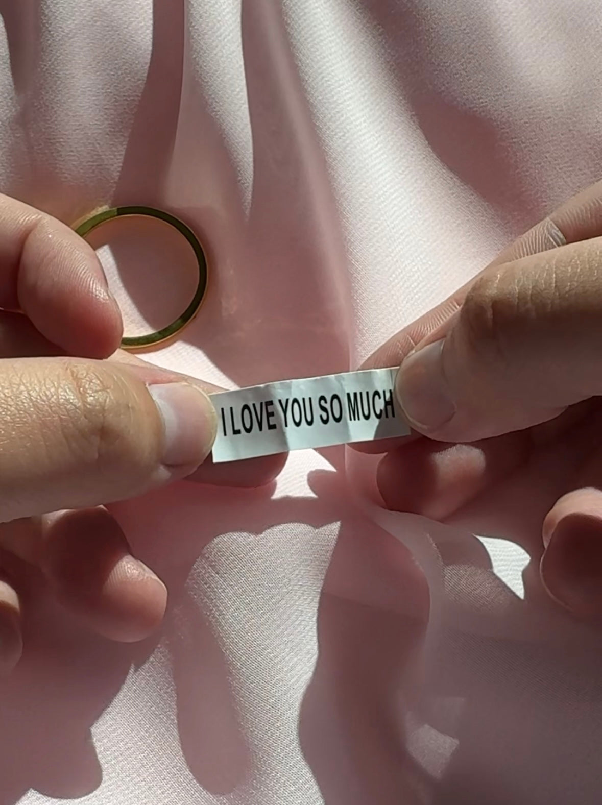 Aria Keychain - Customizable Heart with Note