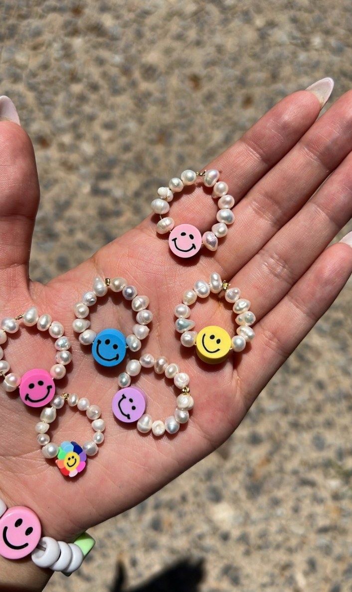 Bliss Ring – Pearl and Smiley Charm